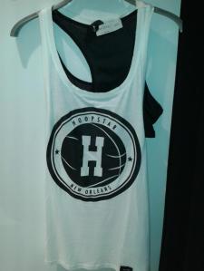 Top with bra attached, Bershka, € 17,99.